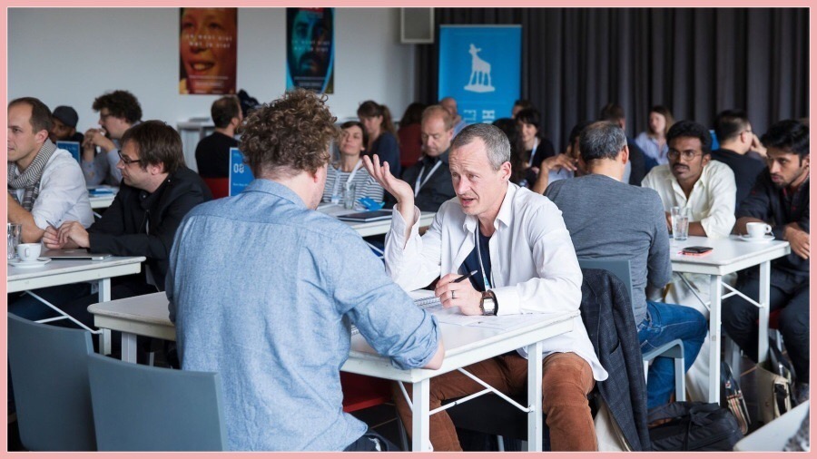 b2a512f8-f069-4dfe-a0fd-6e8336f4385b